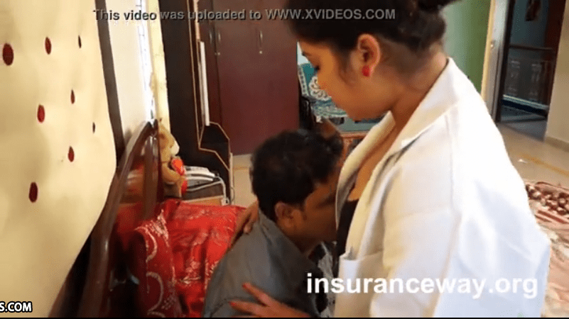 Doctor Aunty Making Romance With Patient