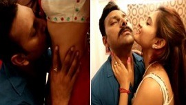 sexy saree indian girl give hot desi foreplay