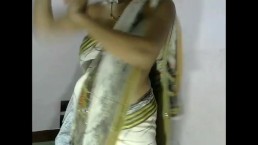 Desi Bhabhi Do Erotic Strip Show In Saree For Aashique