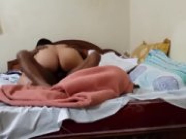 cheating bombay desi bhabhi fucking her bihari neighbor hard