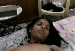 Mallu free Indian porn video of slim bhabhi fucked by devar