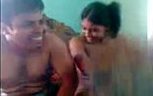 Kuwari Saali ne Jija ke saath lund chut chudai ka maza liya