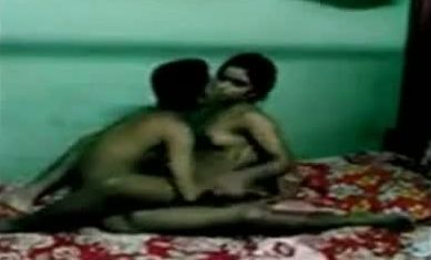 Hyderabadi Indian XXX hardcore fuck enjoy by Jija & Saali at home