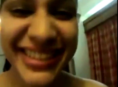 Hot Indian ladki ki chudai clip Hindi audio me