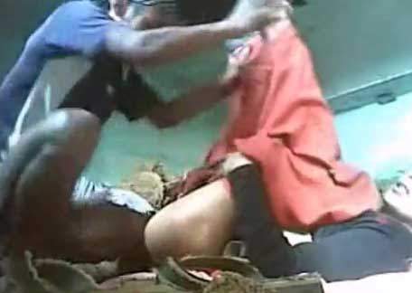 Taang utha ke chudwa liya bindu ne - Punjabi bf clip
