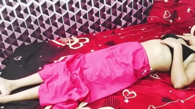 देहरादून मई बीबी की सुहाग्रात पर पहली चुदाई का क्षकशकश ब्फ