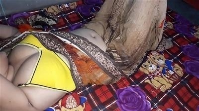 Damaad aur gandi saas ke sahbaas ka Hindi sex video