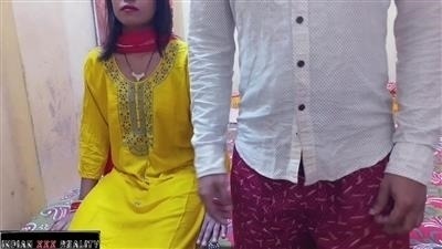 Agra mai family couple ke hot fuck ka Indian sex video
