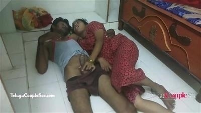 Hyderabadi maalik ki kaamwali se choda chodi sex video