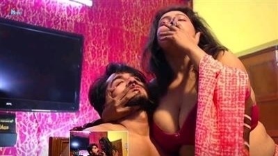 Chudasi bhabhi ne devar ke saath dirty Hindi sex kiya