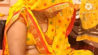 Indoor mai sexy bhabhi ka mms sex scandal