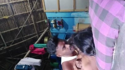 Dehati Bahan Sexy Doodh Daba Padosi Choda